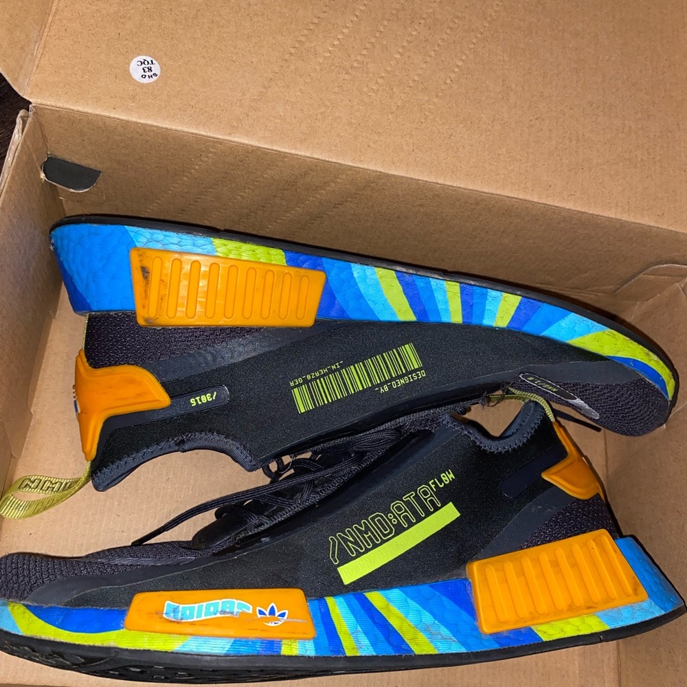 Adidas men Sneakers